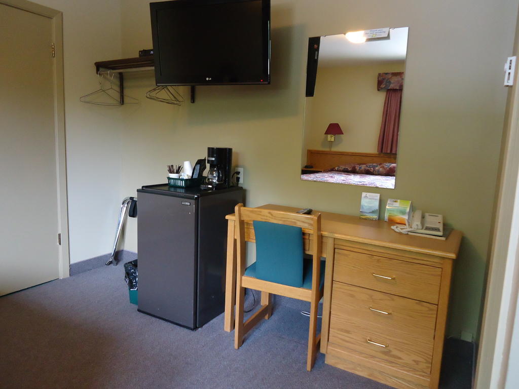 Lake-Vu Motel Kenora Rum bild